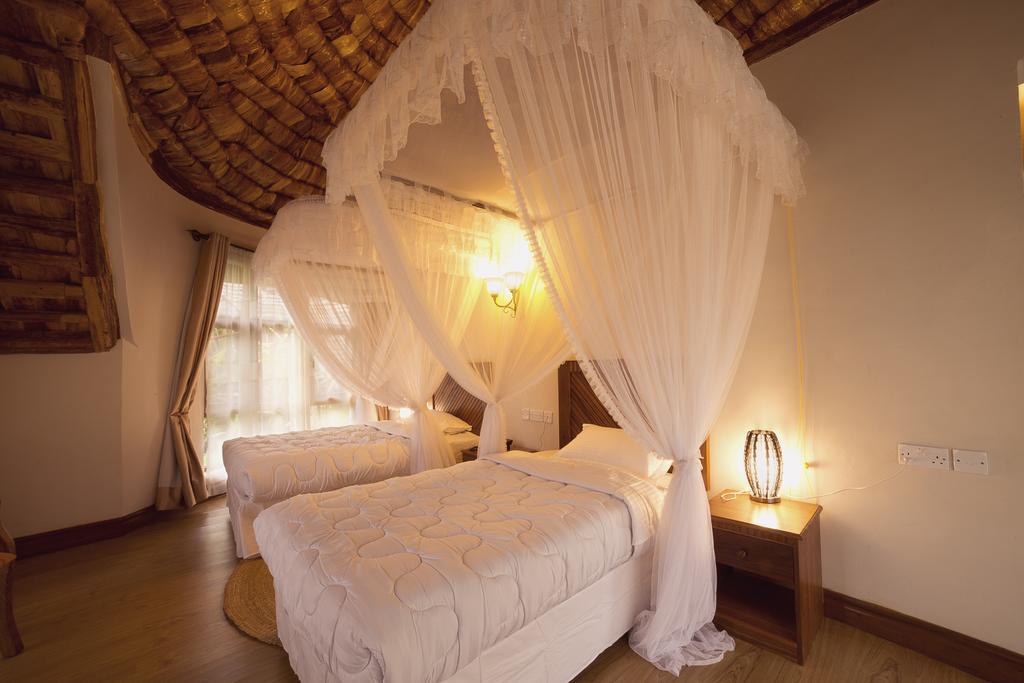 Farm Of Dreams Lodge Karatu Rum bild