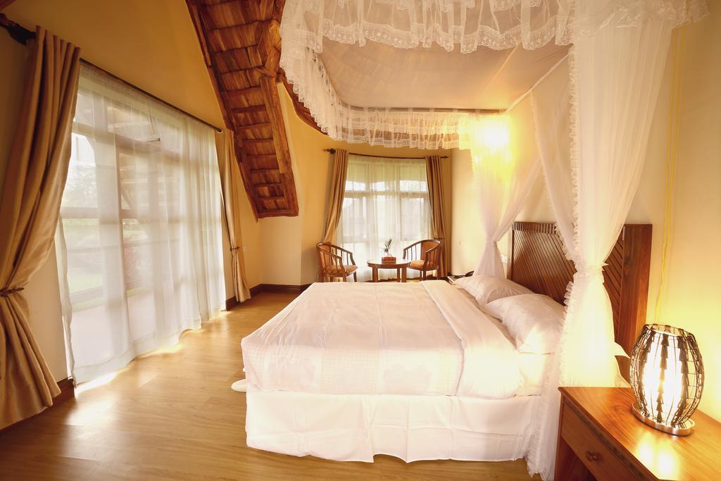 Farm Of Dreams Lodge Karatu Rum bild